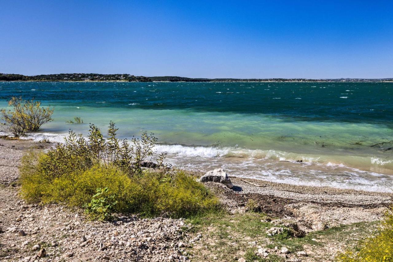 Flirty Flamingo Studio 1 Mi To Canyon Lake Bagian luar foto